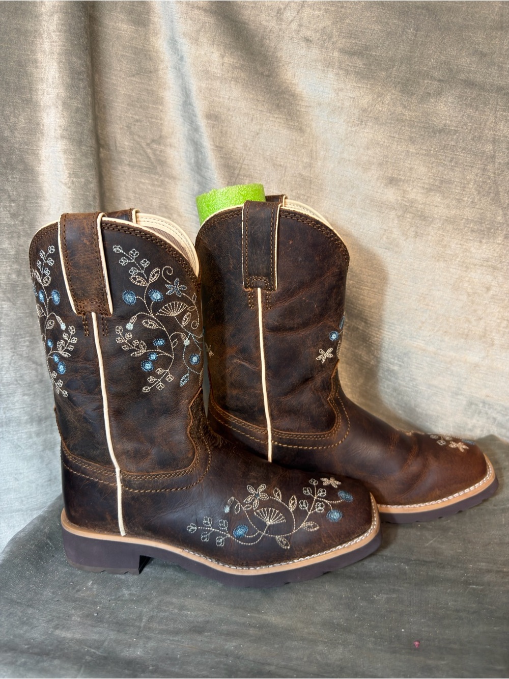 Shyanne Hollie Women's Western Performance Boots in Brown w/Embroidery. Size 7.5